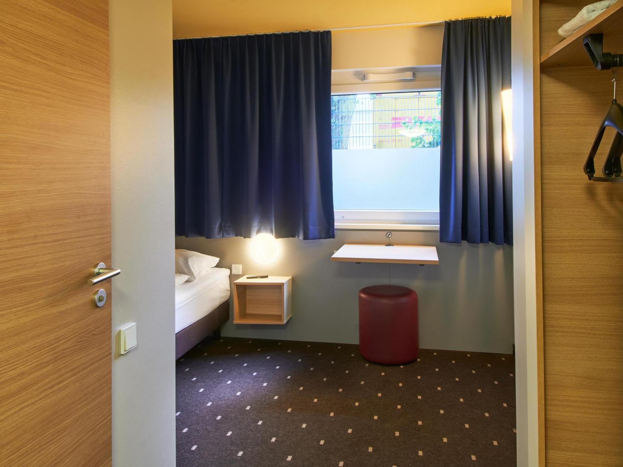 B&B Hotel Frankfurt-Nord Frankfurt am Main Exteriör bild